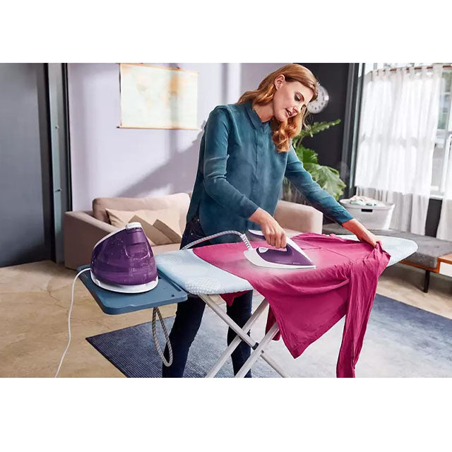 Philips PerfectCare Compact Plus Steam Generator Iron GC7933/36 better than GC7846/86